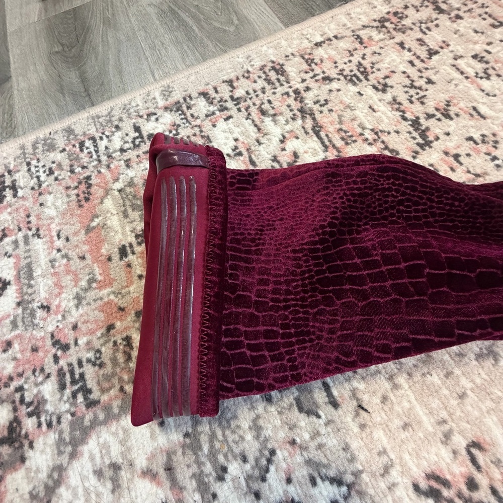 Aldo Burgundy Suede Block Heel Pumps - Picture 6 of 15